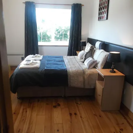 No 20 Killarney Holiday Village Room photo