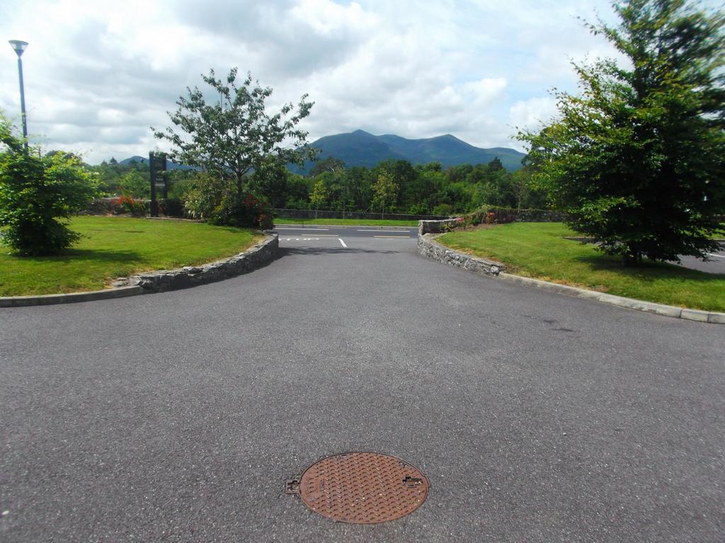 No 20 Village * Killarney